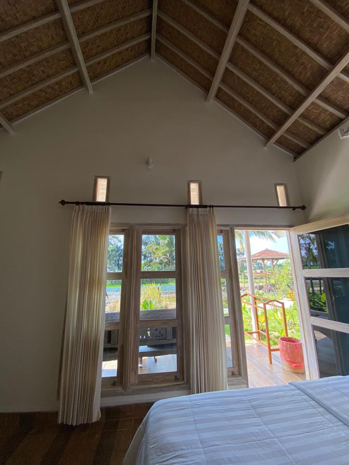 Tetebatu Flush Harmony Hotell Rum bild